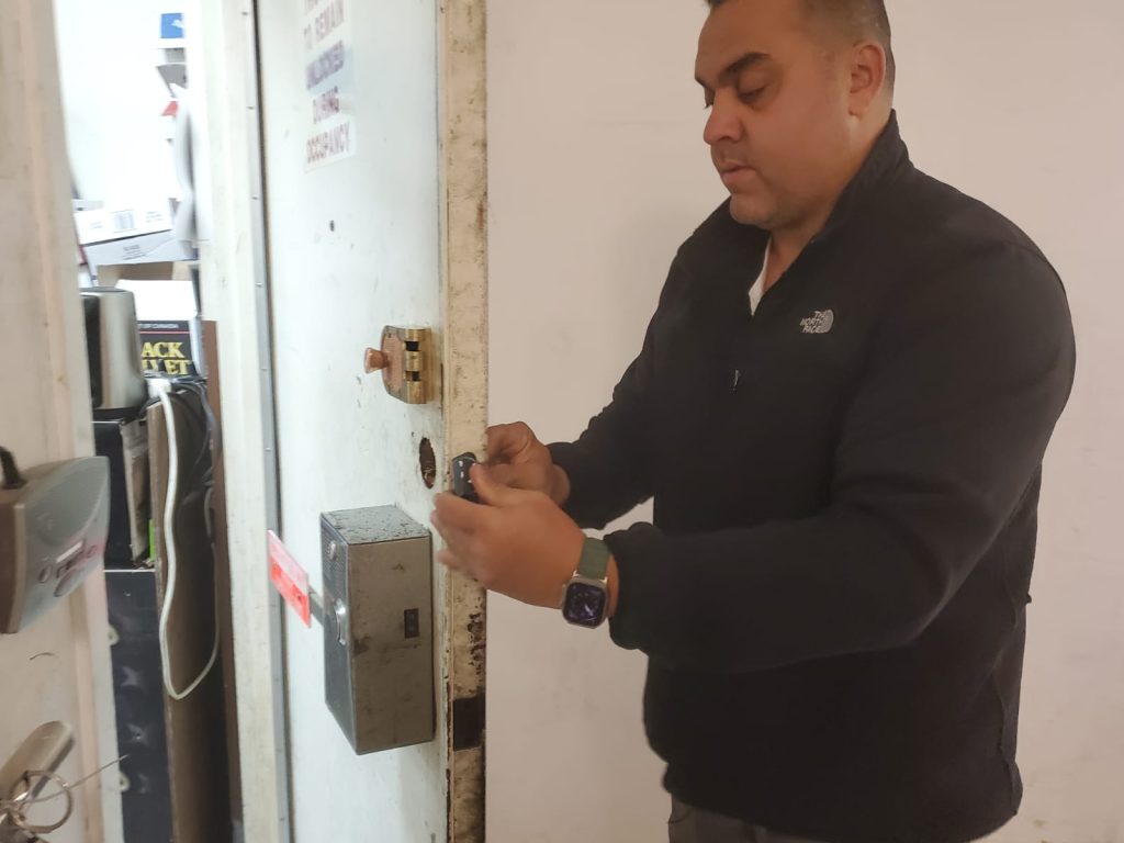 Advanced Lock and key OH - Fresh installation (3)