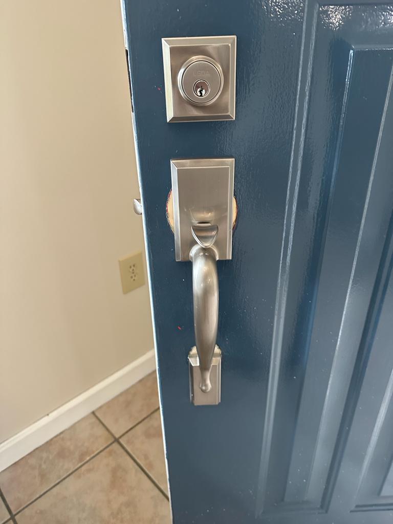 Residential locks replaced in Madison OH (1)