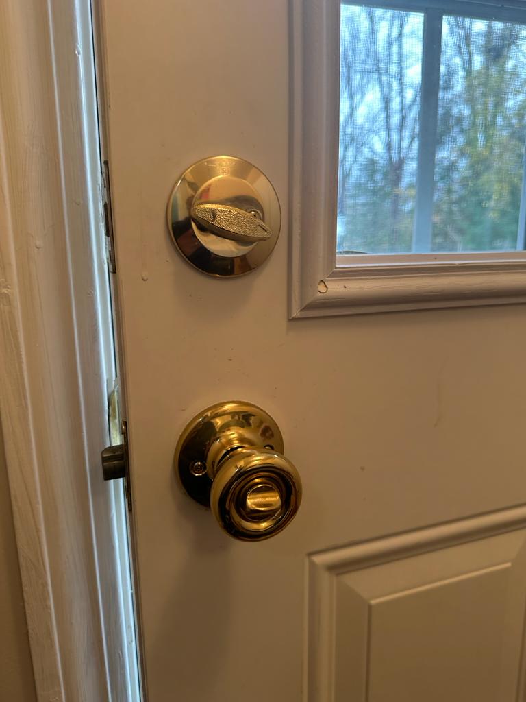 Residential locks replaced in Madison OH (3)