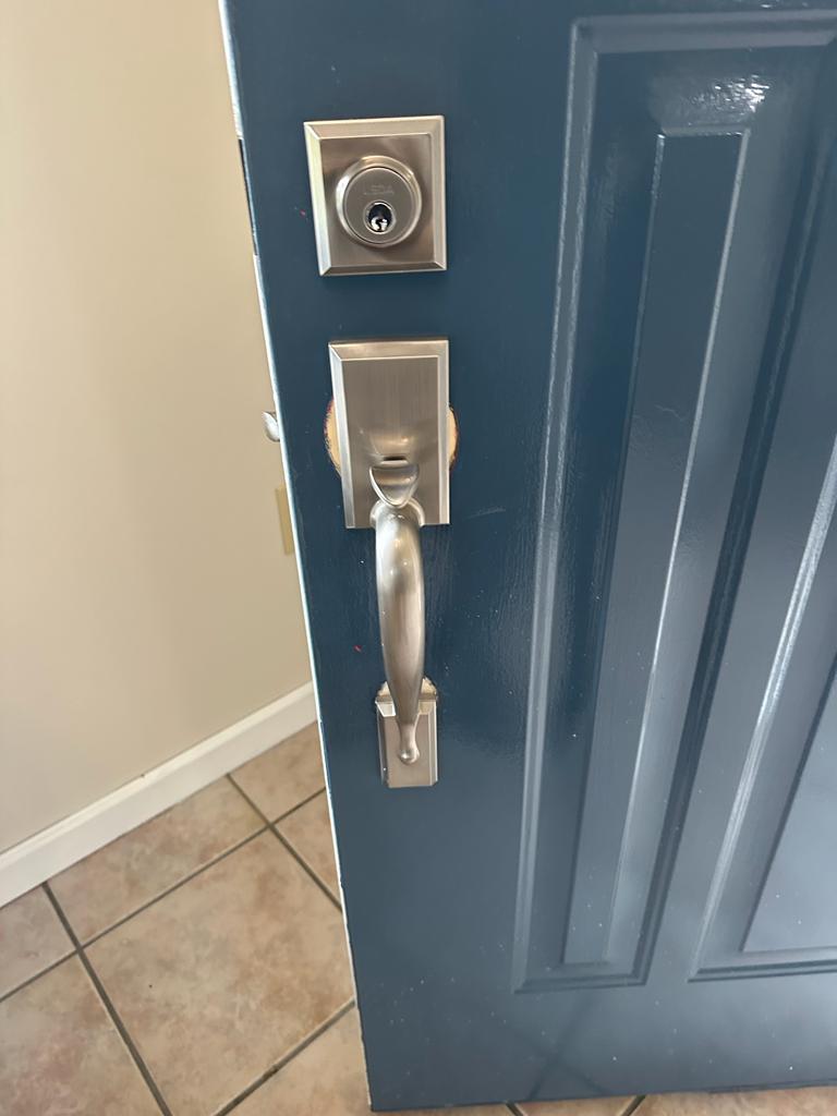 Residential locks replaced in Madison OH (4)
