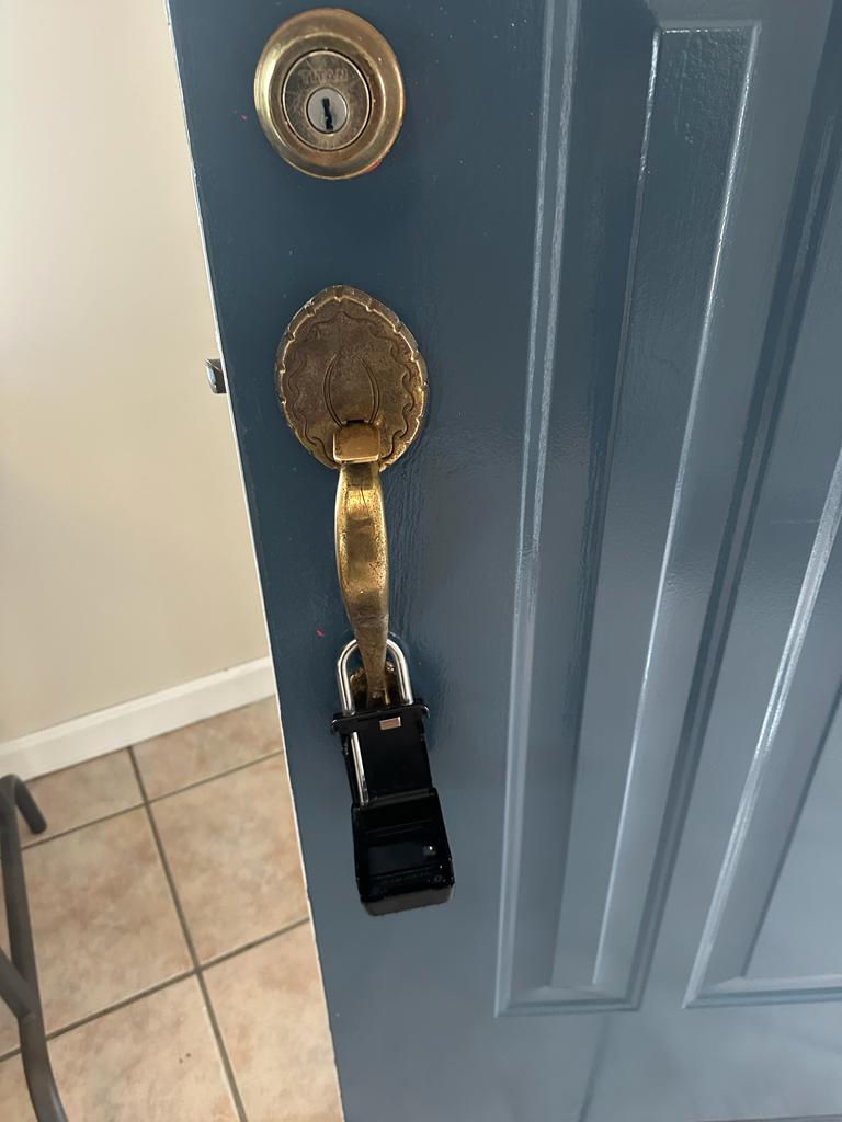 Residential locks replaced in Madison OH (7)